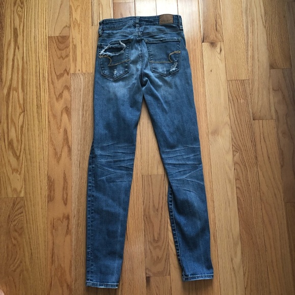 00R Ripped Hi Rise AEO Jeans - Picture 3 of 6